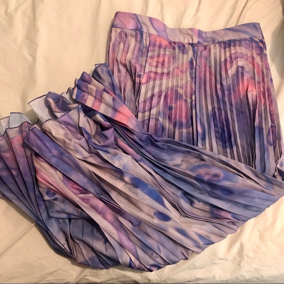 Siddhartha Bansal Purple Pleated Skirt - Picture 4 of 5